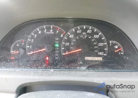 2005 Toyota Camry Le z USA, uszkodzony, nr VIN 4T1BE32K75U542685